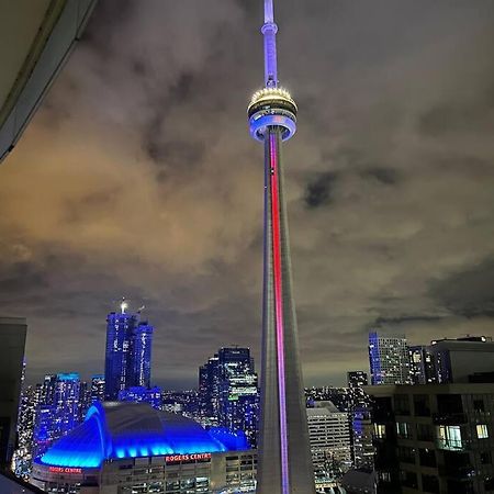 Luxury Condo - Steps To Everything - Balcony View Toronto Buitenkant foto